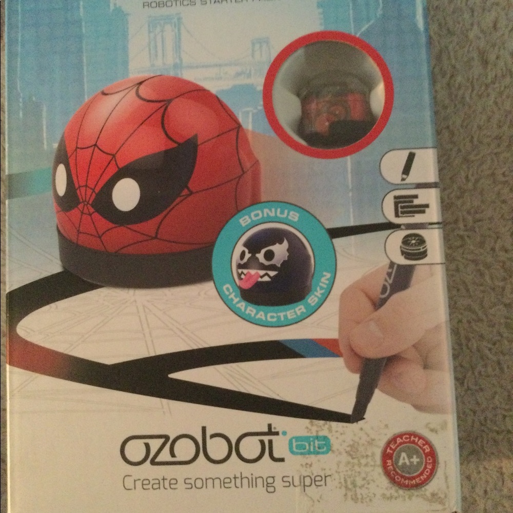 NIB OZOBOT Bit Marvel Spider-Man & Venom Programmable Robotics Starter Pack.